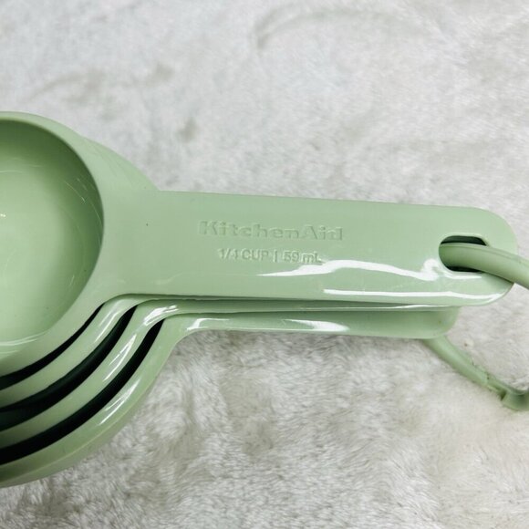 KitchenAid Measuring Cups Set Of 4 Seafoam Green 1/4, 1/3, 1/2, + 1 cup on Ring - Picture 9 of 9
